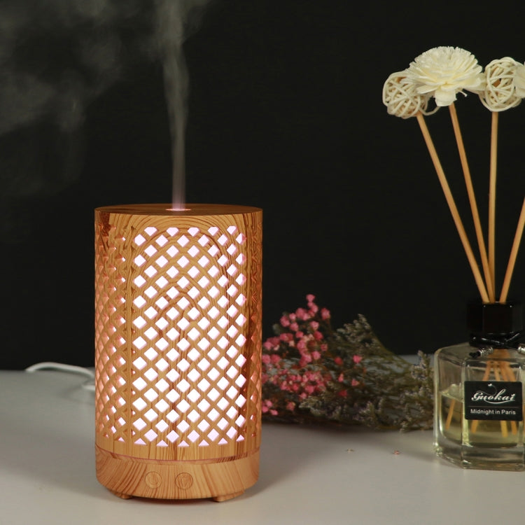 200ml Hollow-out Forest Pattern Wooden Essential Oil Aromatherapy Machine Ultrasonic Humidifier Automatic Alcohol Sprayer, Plug Specification:US Plug