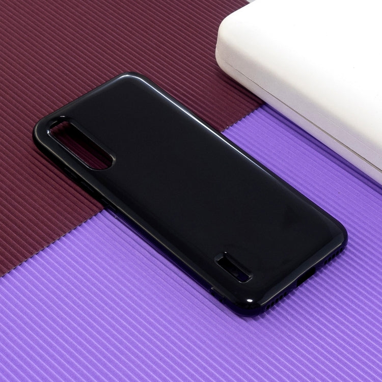 For Xiaomi CC9e / A3 2.0mm Thick TPU Candy Color Protective Case
