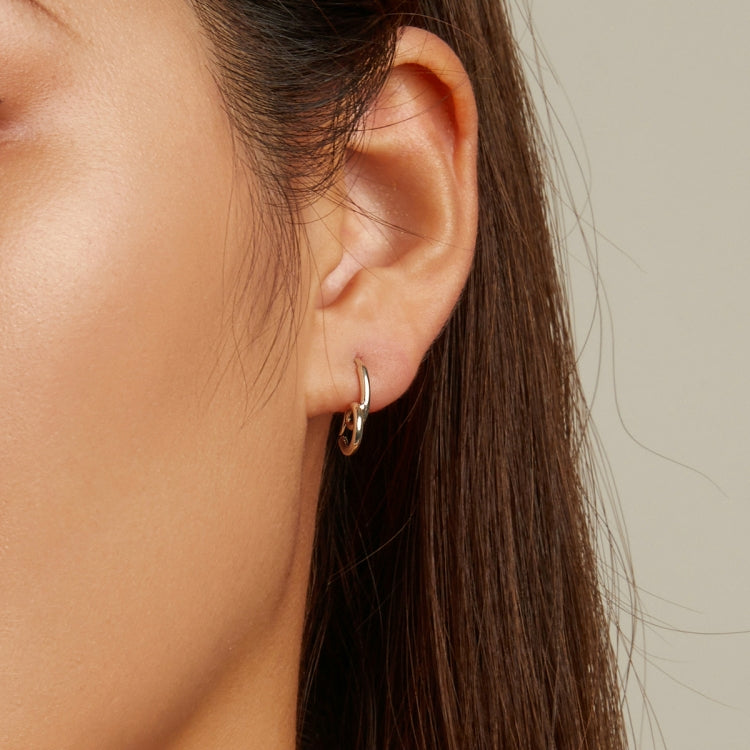 S925 Sterling Silver Simple Heart Ear Stud Women Earrings