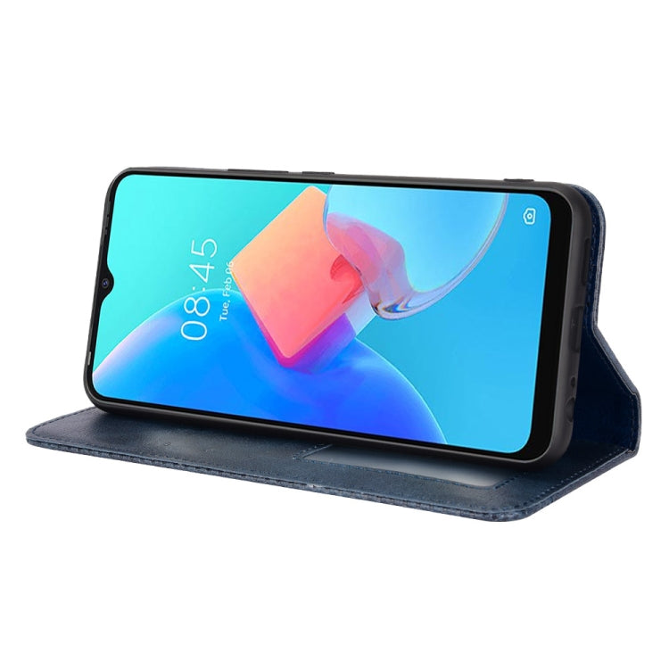 For TECNO Spark Go 2022 / Spark 8C Magnetic Buckle Retro Texture Leather Phone Case