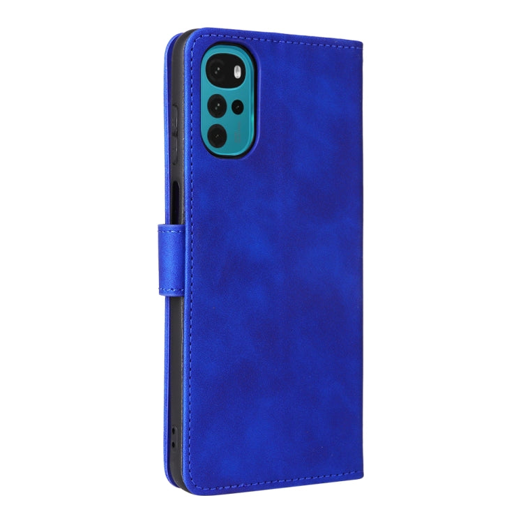 For Motorola Moto G22 Skin Feel Magnetic Buckle Calf Texture PU Phone Case