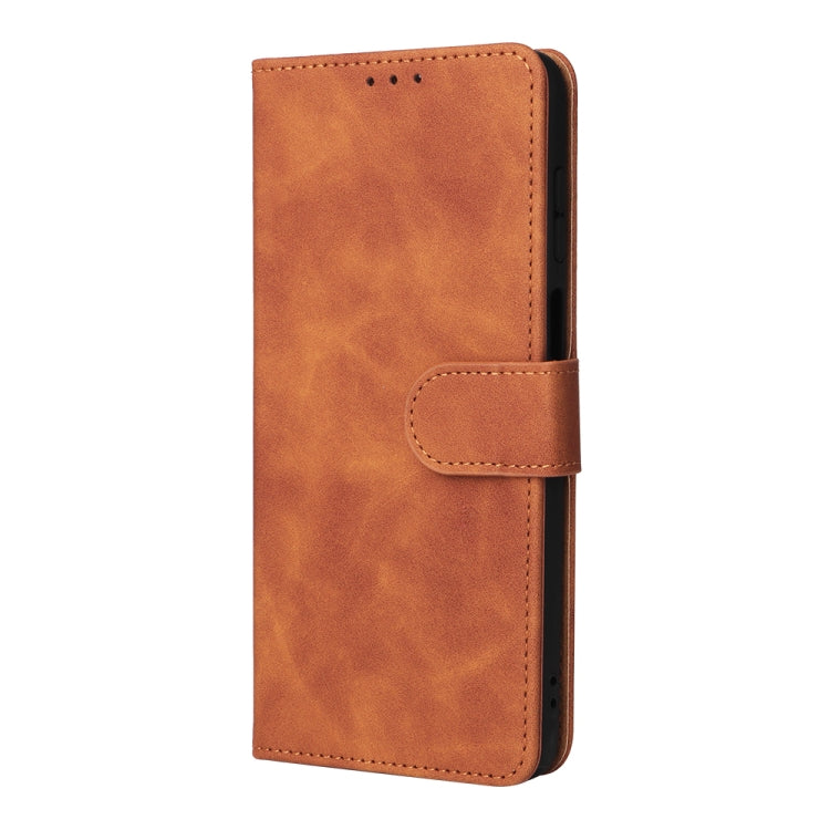 For Motorola Moto G22 Skin Feel Magnetic Buckle Calf Texture PU Phone Case