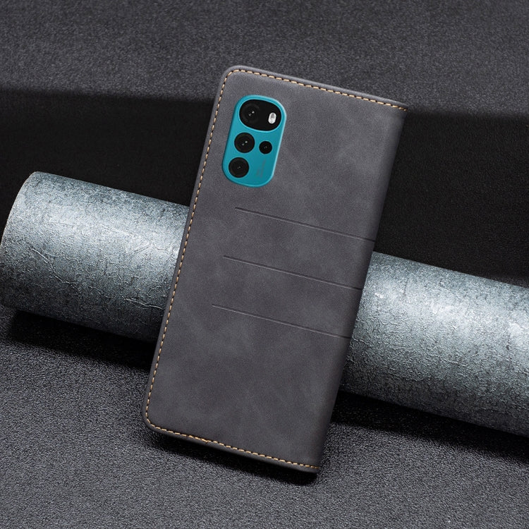 For Motorola Moto G22 Magnetic Splicing Leather Phone Case