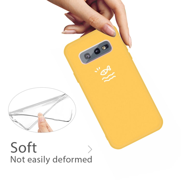 For Galaxy S10e Little Fish Pattern Frosted TPU Protective Case