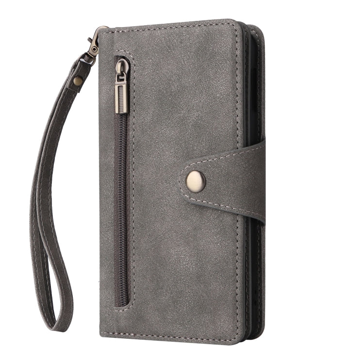 For Samsung Galaxy S10e Rivet Buckle 9 Cards Three Fold Leather Phone Case