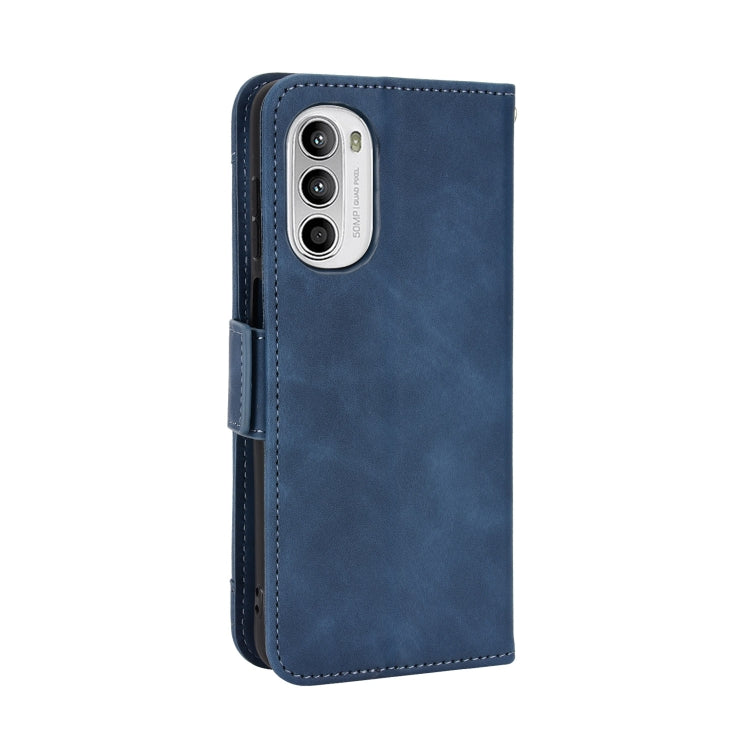 For Motorola Moto G52 4G Skin Feel Calf Texture Card Slots Leather Phone Case