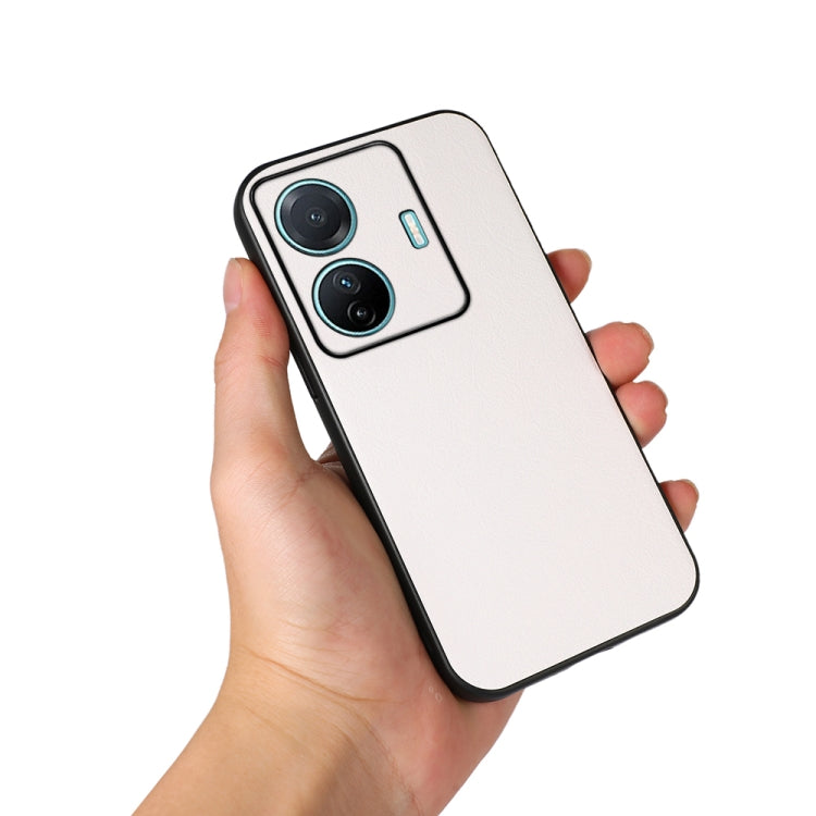 For vivo S15e Accurate Hole Two-color Litchi Texture PU Phone Case