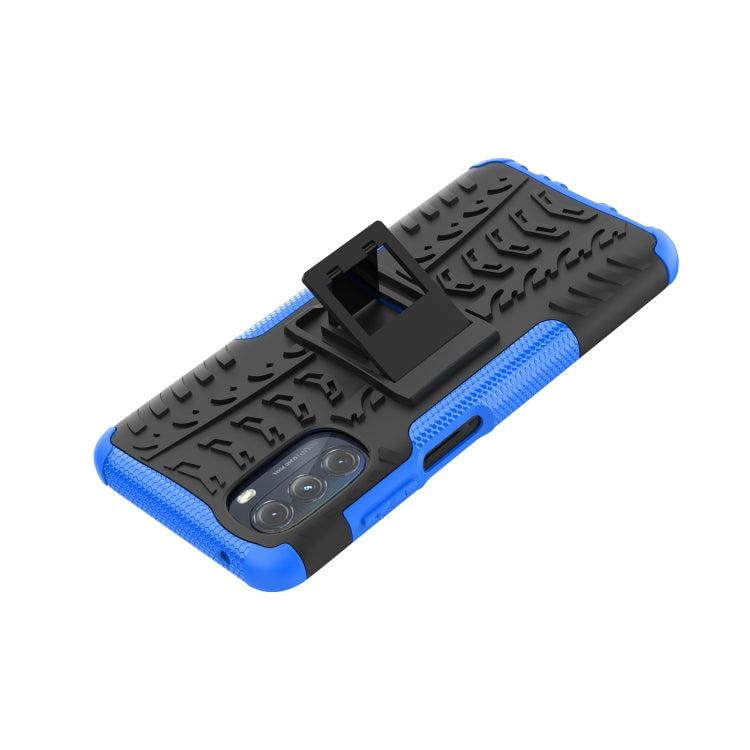 For Motorola Moto G 5G 2022 Tire Texture TPU + PC Phone Case with Holder