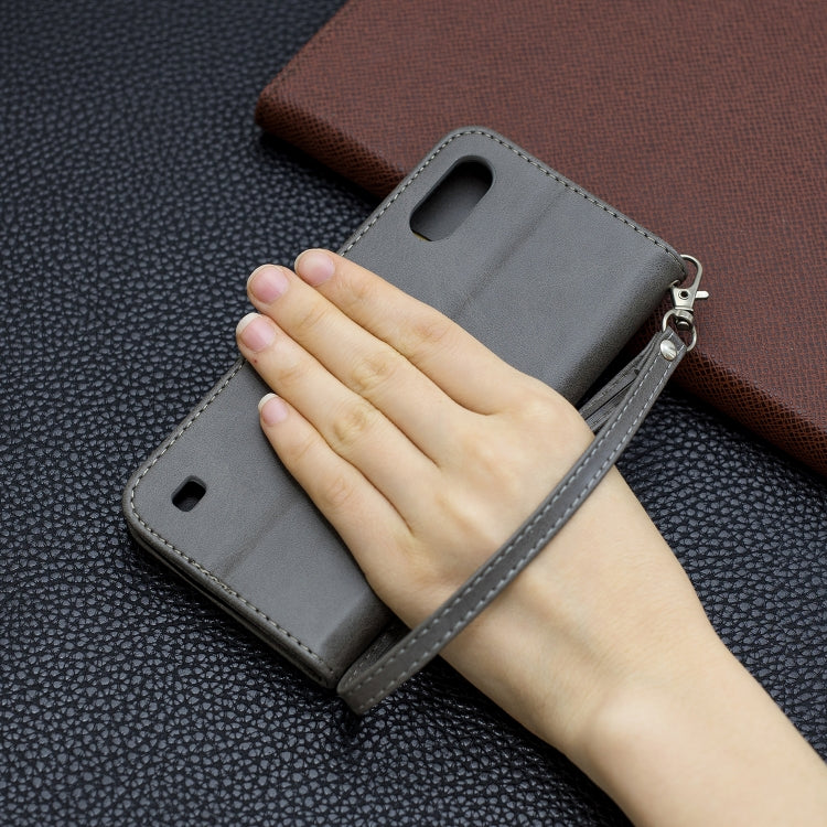 For Galaxy A01 Retro Lambskin Texture Pure Color Horizontal Flip PU Leather Case with Holder & Card Slots & Wallet & Lanyard