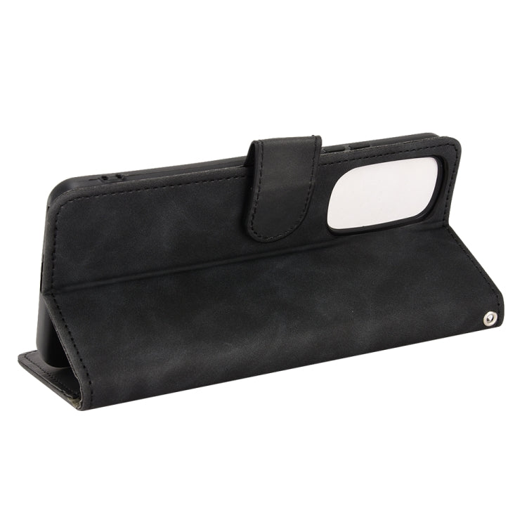 For Motorola Edge 30 Skin Feel Magnetic Flip Leather Phone Case