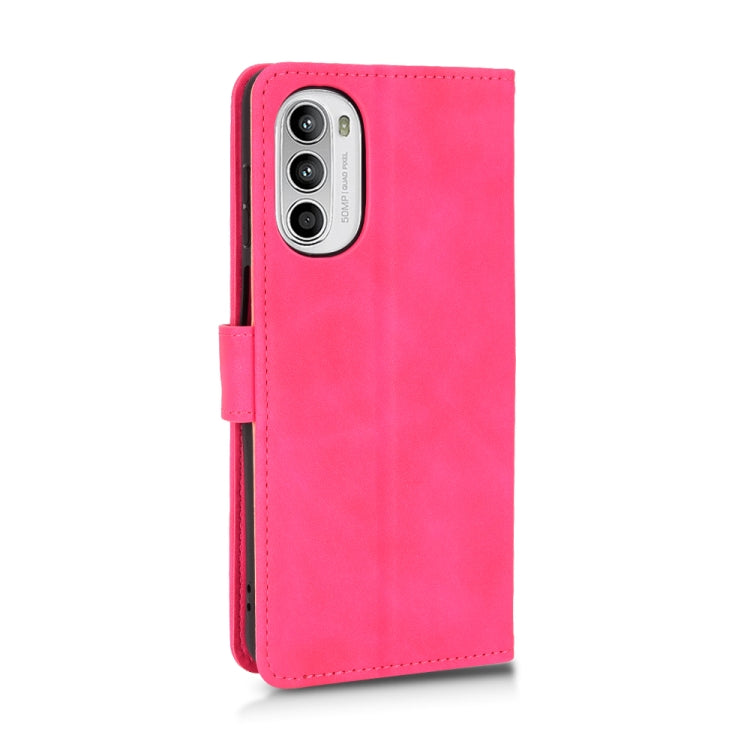 For Motorola Moto G52 Skin Feel Magnetic Flip Leather Phone Case