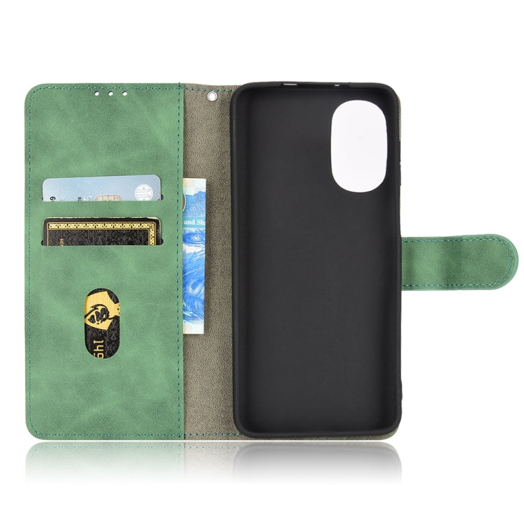 For Motorola Moto G52 Skin Feel Magnetic Flip Leather Phone Case