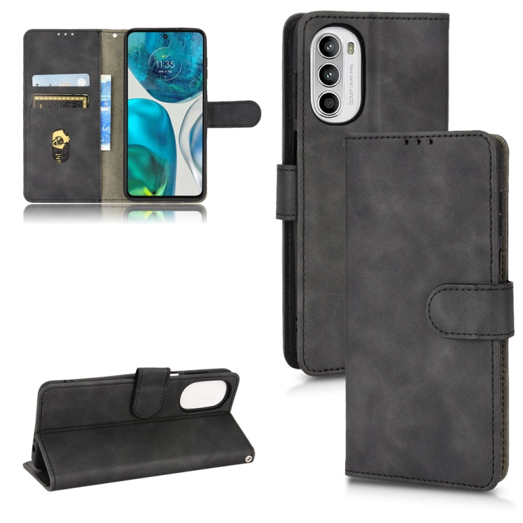 For Motorola Moto G52 Skin Feel Magnetic Flip Leather Phone Case