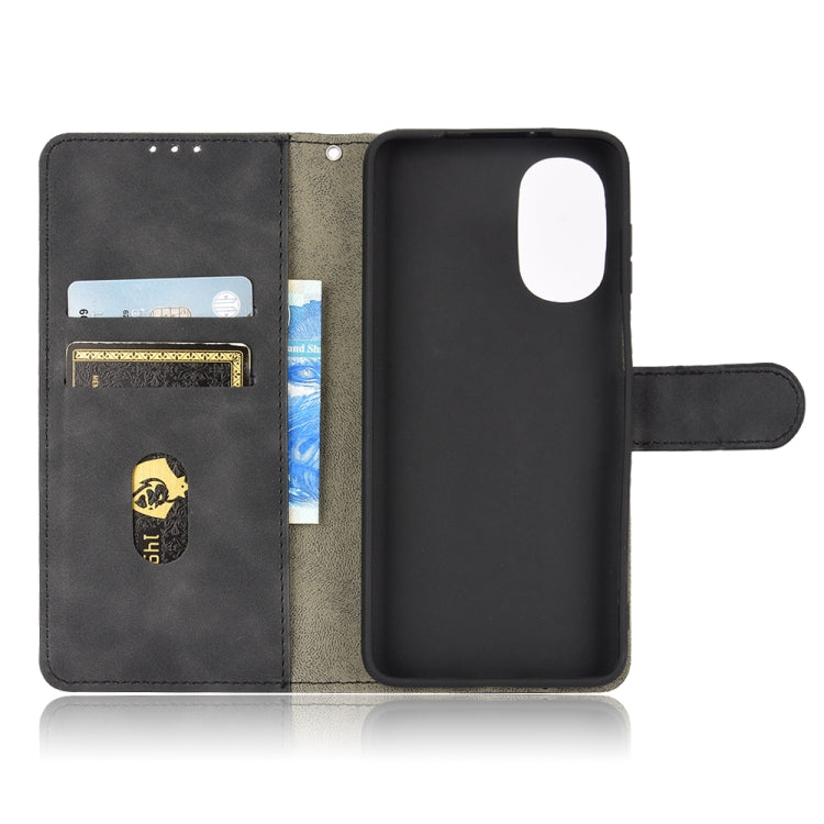 For Motorola Moto G52 Skin Feel Magnetic Flip Leather Phone Case