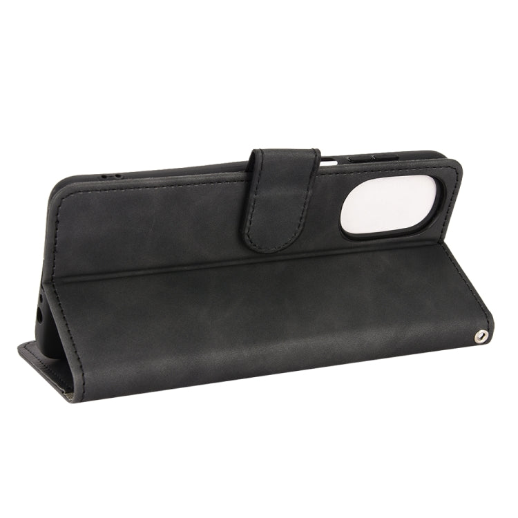 For Motorola Moto G52 Skin Feel Magnetic Flip Leather Phone Case