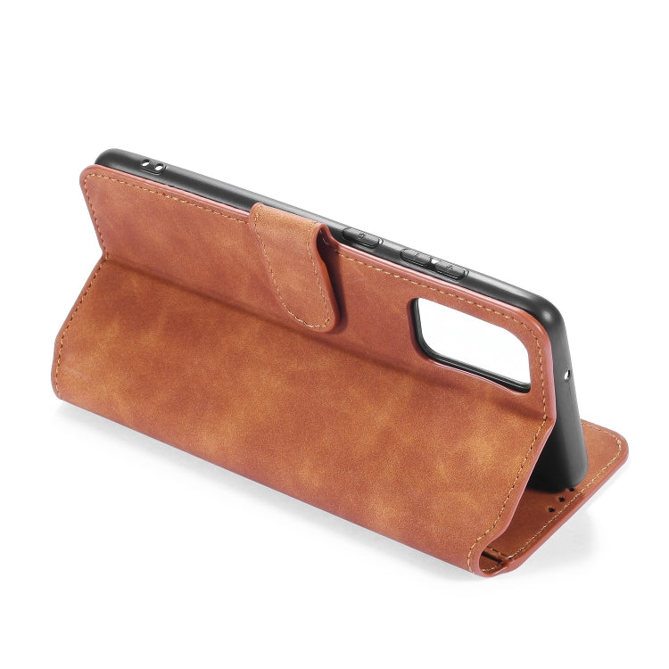 For Galaxy S20 Ultra DG.MING Retro Oil Side Horizontal Flip Case with Holder & Card Slots & Wallet