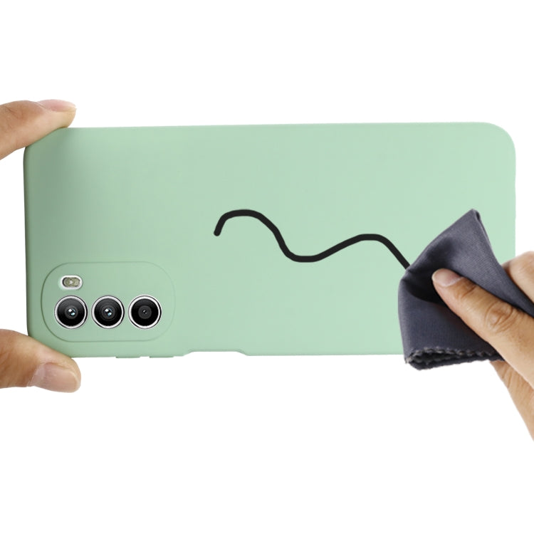 For Motorola Moto G52 4G/G82 Pure Color Liquid Silicone Shockproof Phone Case