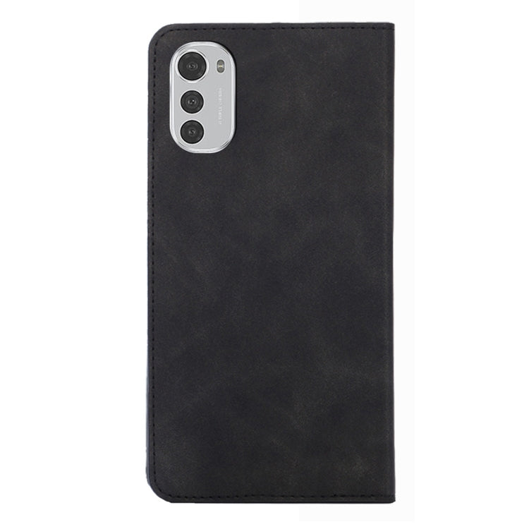 For Motorola Moto E32 4G Skin Feel Magnetic Horizontal Flip Leather Phone Case