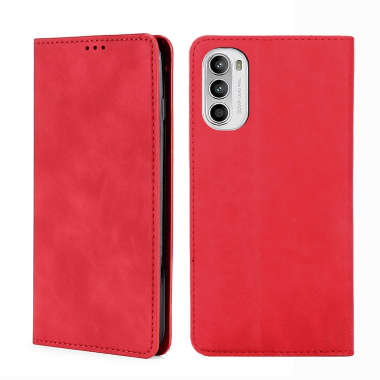 For Motorola Moto G52 4G/G82 5G Skin Feel Magnetic Horizontal Flip Leather Phone Case