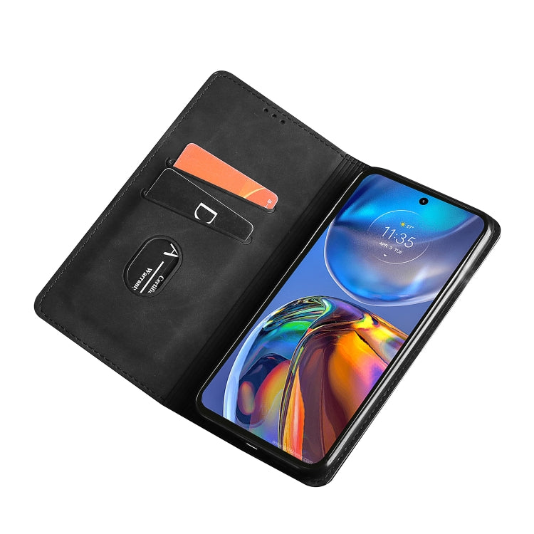 For Motorola Moto E40 Skin Feel Magnetic Horizontal Flip Leather Phone Case
