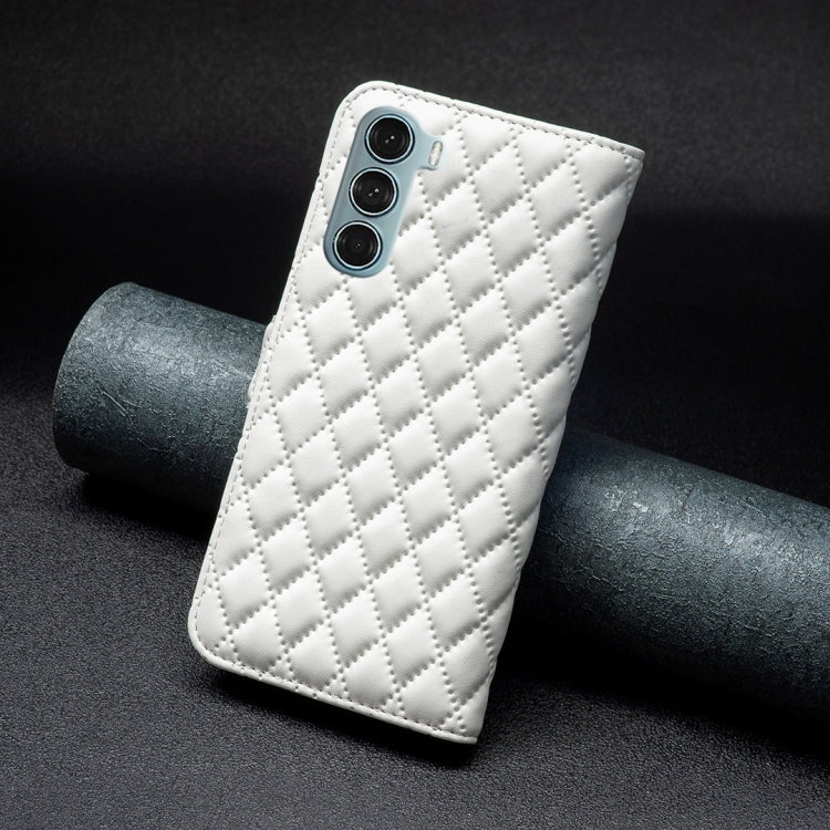 For Motorola Moto G200 5G / Edge S30 5G Diamond Lattice Wallet Leather Flip Phone Case
