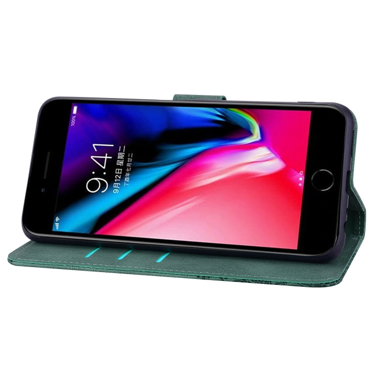 For iPhone SE 2022 / SE 2020 / 8 / 7 Geometric Mandala Embossed Leather Phone Case