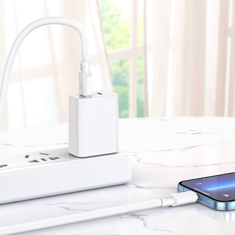 Borofone BX81 2.4A USB-C to 8 Pin Goodway Charging Data Cable, Length:1m