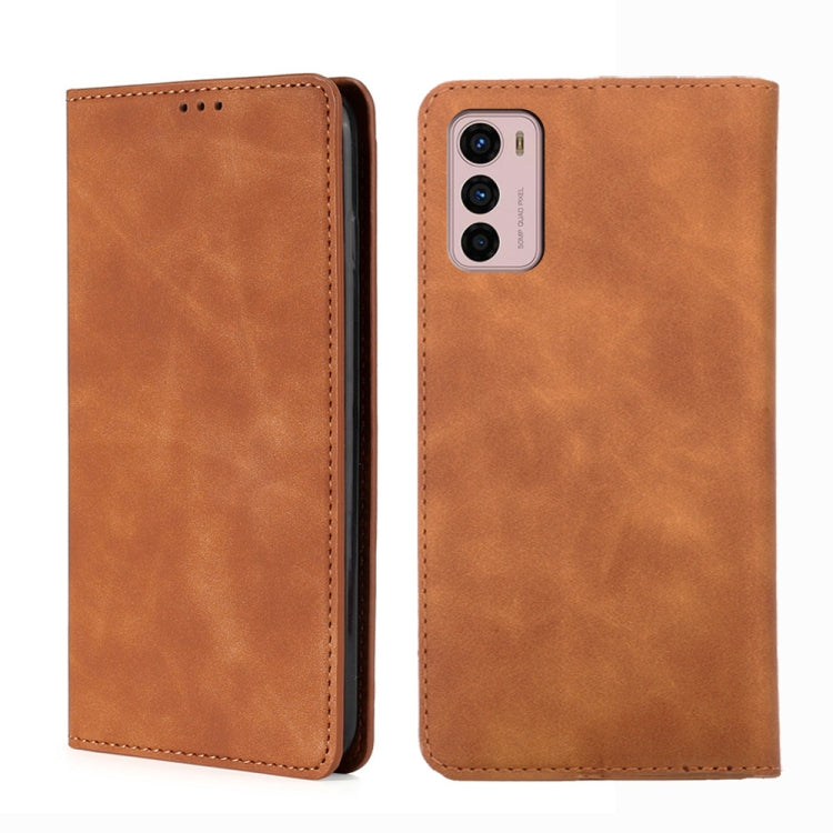 For Motorola Moto G42 4G Skin Feel Magnetic Horizontal Flip Leather Phone Case
