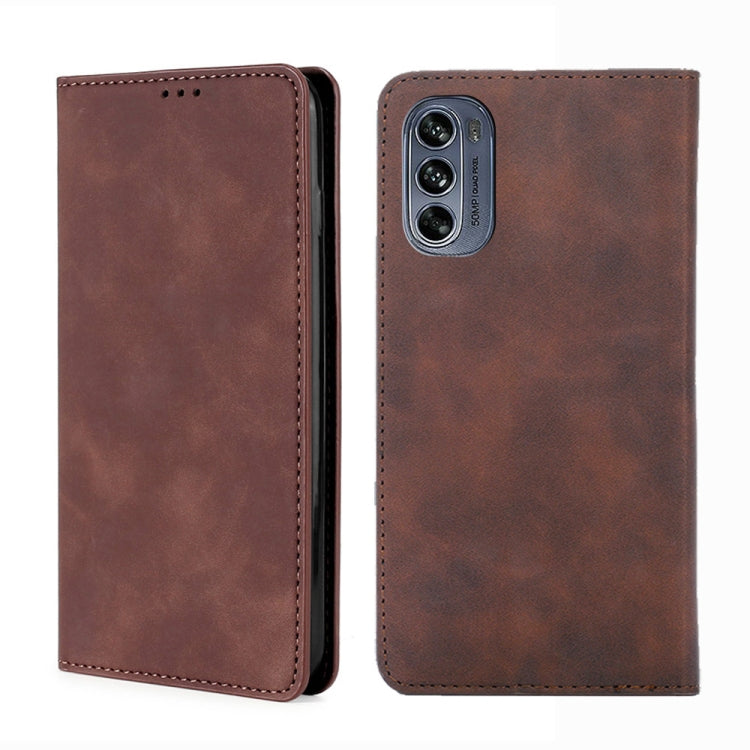 For Motorola Moto G62 5G Skin Feel Magnetic Horizontal Flip Leather Phone Case