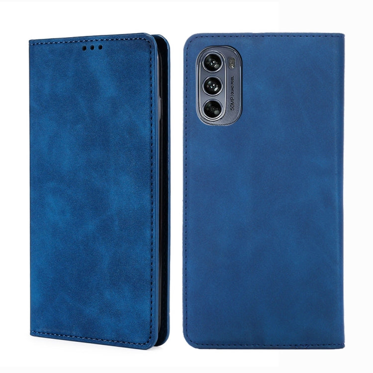 For Motorola Moto G62 5G Skin Feel Magnetic Horizontal Flip Leather Phone Case