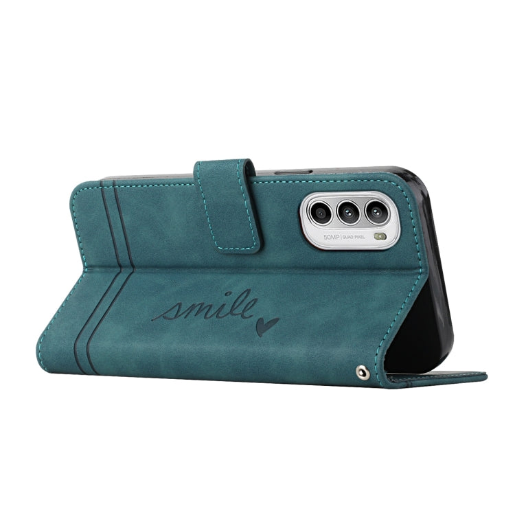 For Motorola Moto G52 Retro Skin Feel Horizontal Flip Leather Phone Case