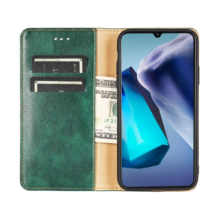 For Motorola Moto G32 4G Gloss Oil Solid Color Magnetic Leather Phone Case