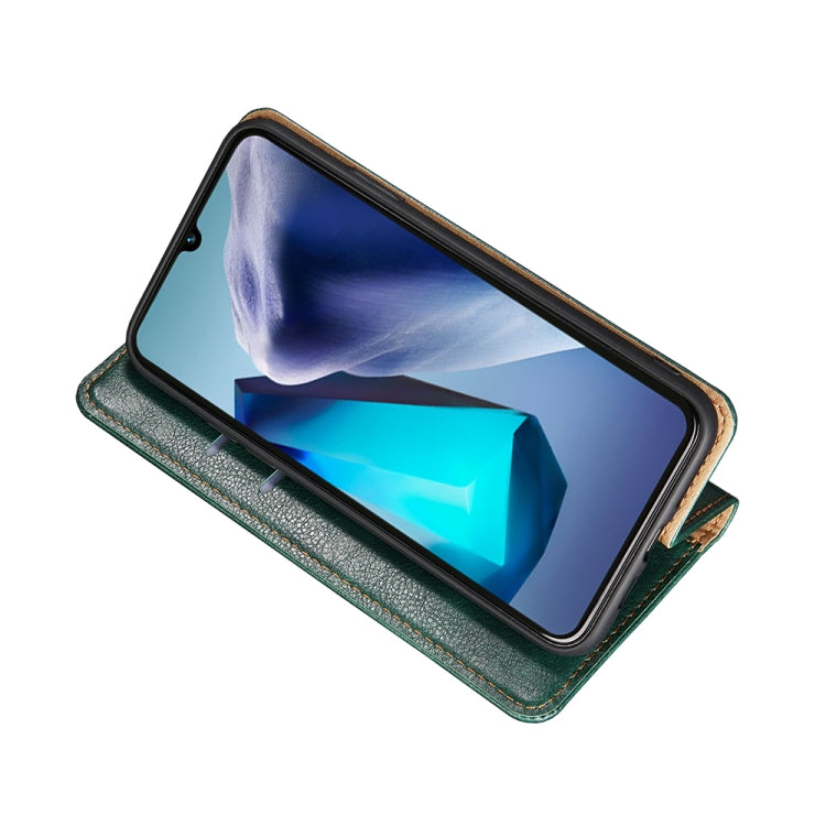 For Motorola Moto G32 4G Gloss Oil Solid Color Magnetic Leather Phone Case