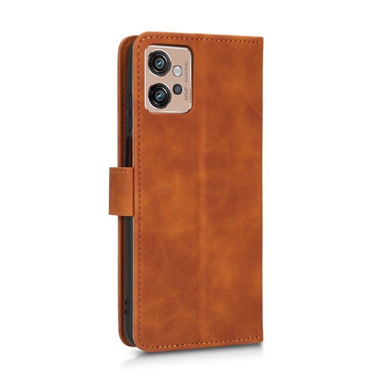 For Motorola Moto G32 Skin Feel Magnetic Flip Leather Phone Case