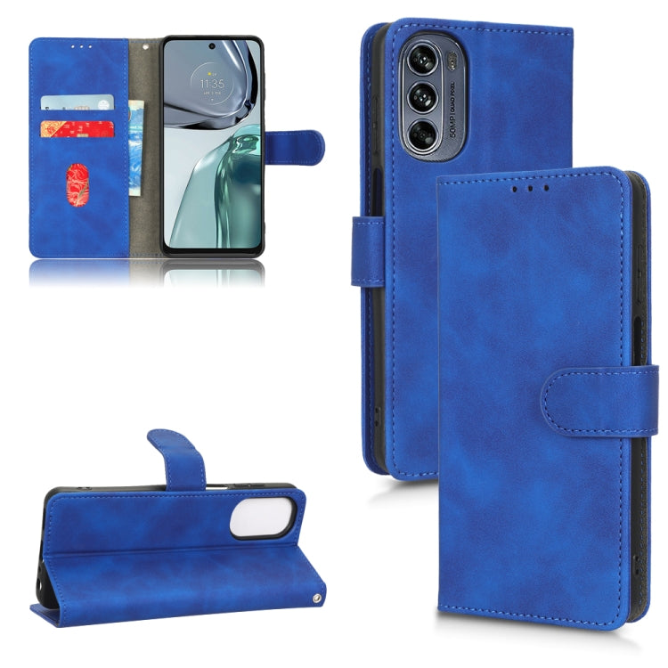 For Motorola Moto G62 Skin Feel Magnetic Flip Leather Phone Case