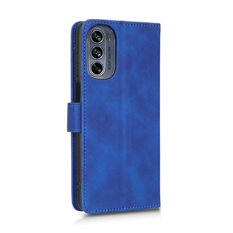 For Motorola Moto G62 Skin Feel Magnetic Flip Leather Phone Case