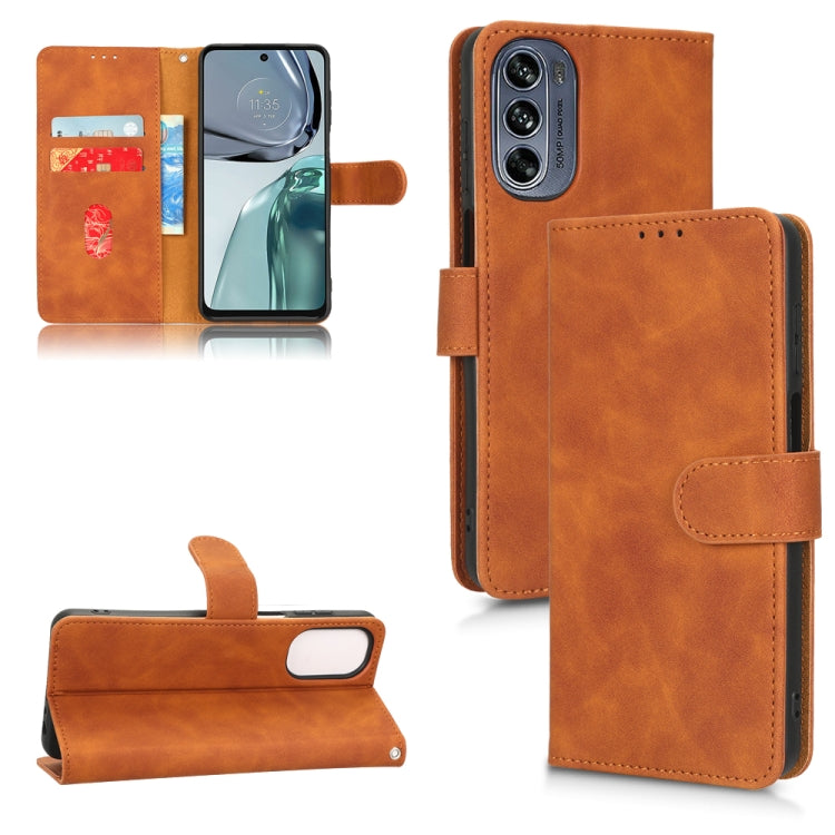 For Motorola Moto G62 Skin Feel Magnetic Flip Leather Phone Case