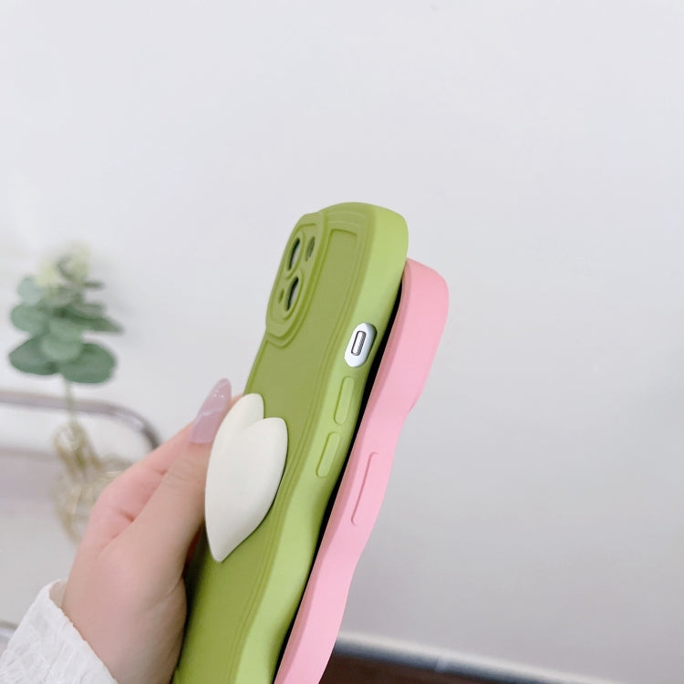 For iPhone 14 Pro Max Wave Edge Heart Silicone Phone Case with Wristband
