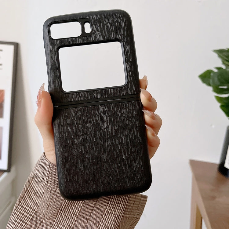 For Motorola Moto Razr 2022 Wood Texture PU Phone Case