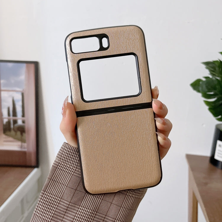 For Motorola Moto Razr 2022 Wood Texture PU Phone Case