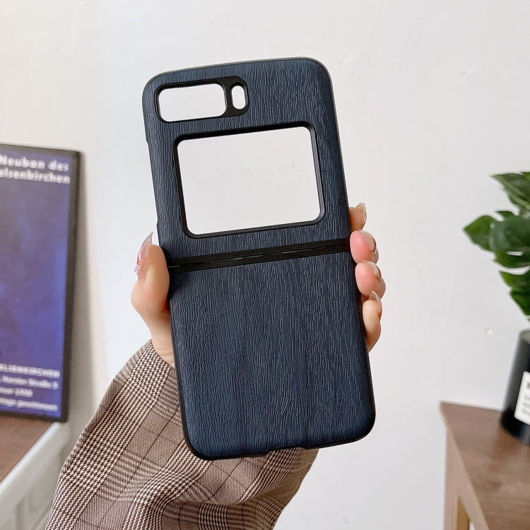 For Motorola Moto Razr 2022 Wood Texture PU Phone Case