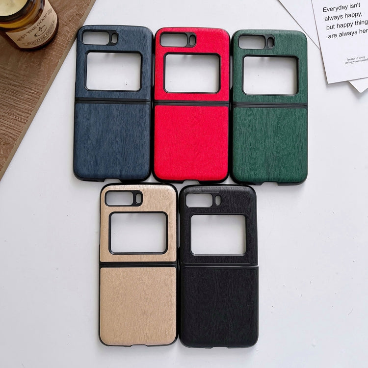 For Motorola Moto Razr 2022 Wood Texture PU Phone Case