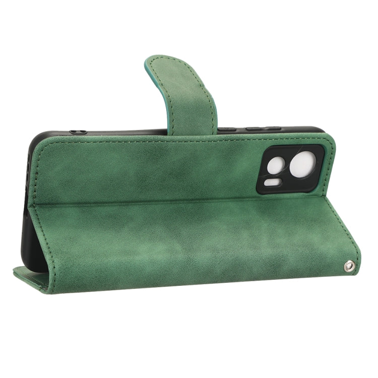 For Motorola Edge 30 Lite / 30 Neo Skin Feel Magnetic Flip Leather Phone Case