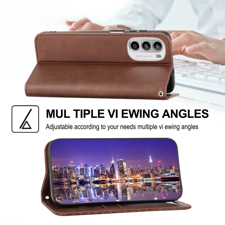 For Motorola Moto G52 4G / G82 5G / G71S Cubic Grid Calf Texture Magnetic Closure Leather Phone Case