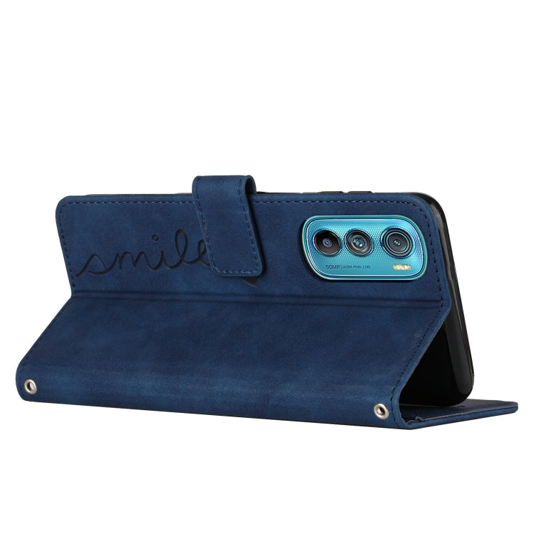 For Motorola Edge 30 Skin Feel Heart Pattern Leather Phone Case