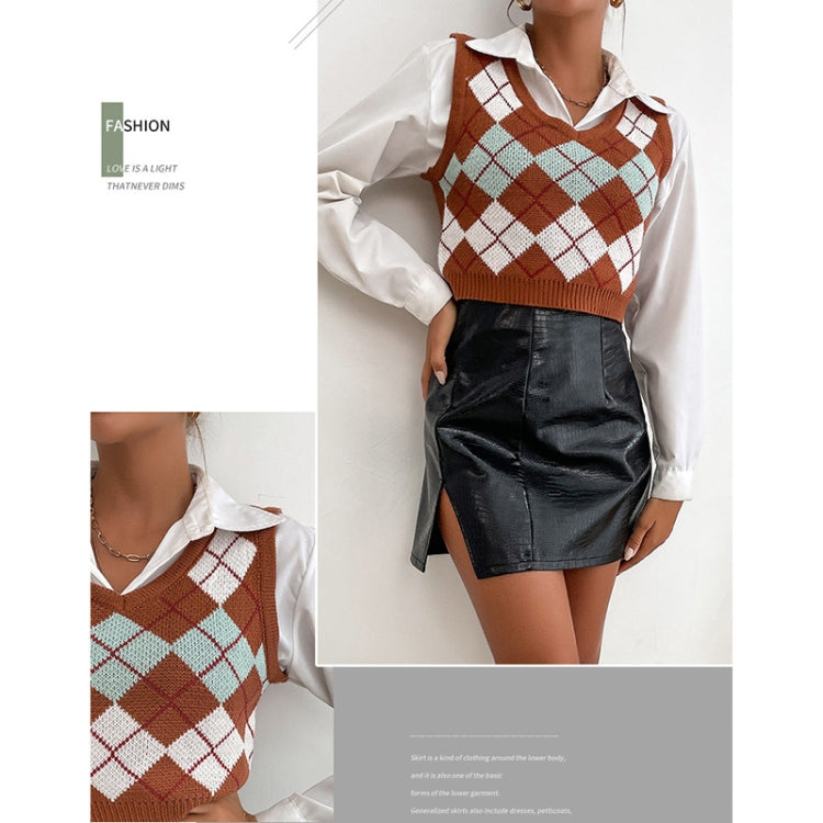 Plaid Sleeveless Ladies V Neck Knit Crop Top Sweater Vest, Size: