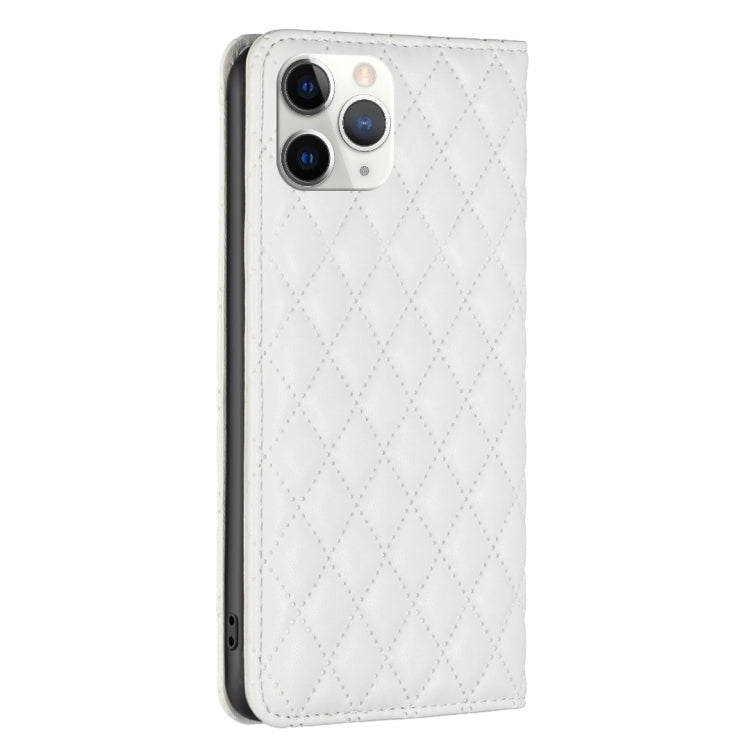 For iPhone 11 Pro Max Diamond Lattice Magnetic Leather Flip Phone Case