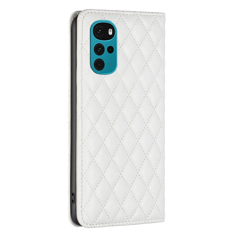 For Motorola Moto G22 Diamond Lattice Magnetic Leather Flip Phone Case