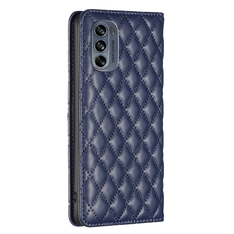 For Motorola Moto G62 Diamond Lattice Magnetic Leather Flip Phone Case