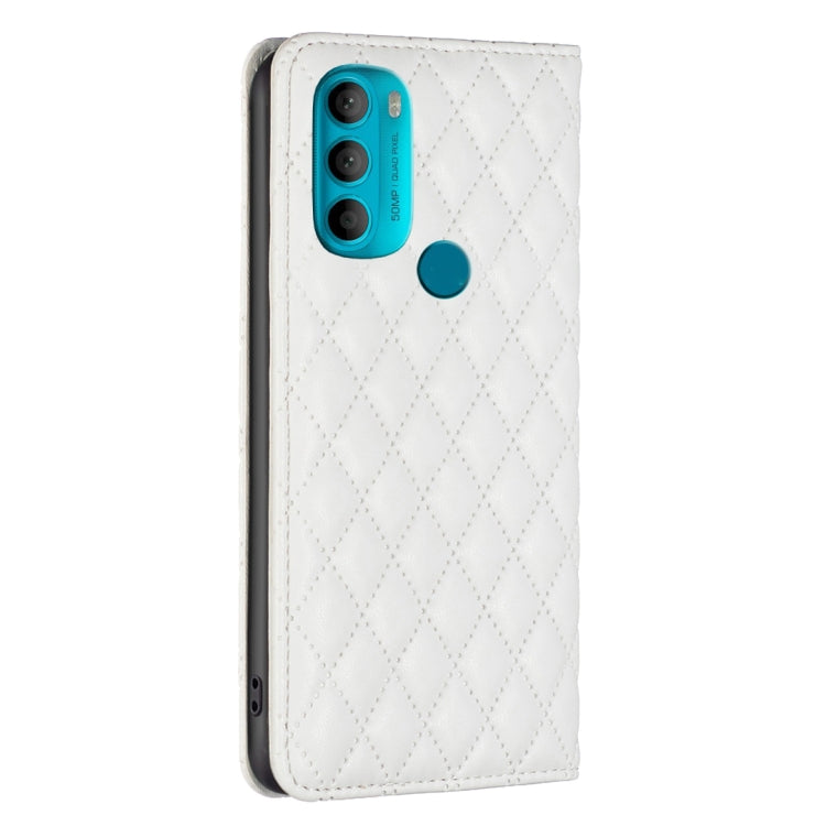 For Motorola Moto G71 Diamond Lattice Magnetic Leather Flip Phone Case